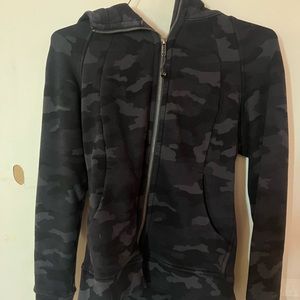 Lululemon Scuba Jacket Full-zip Hoodie - Black Camo